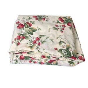 Vintage Cannon Strawberry Vines Queen Size Fitted & Flat Sheet Set